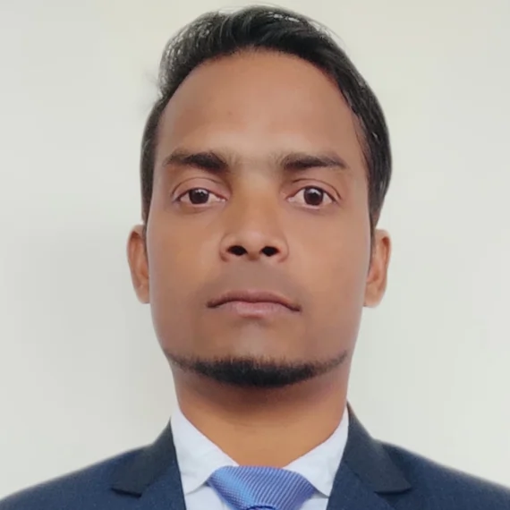 tauquir akhter